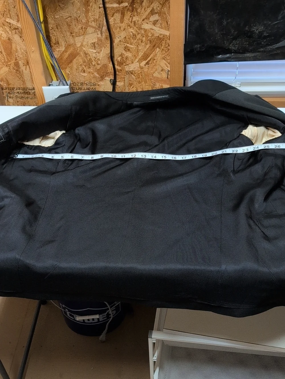 Giorgio Bissoni Black Men's Tuxedo ( 44R x 40x 29)
